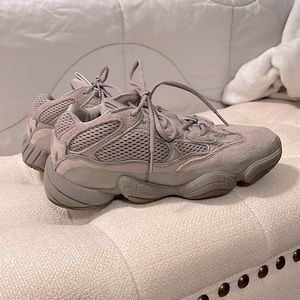 Yeezy 500